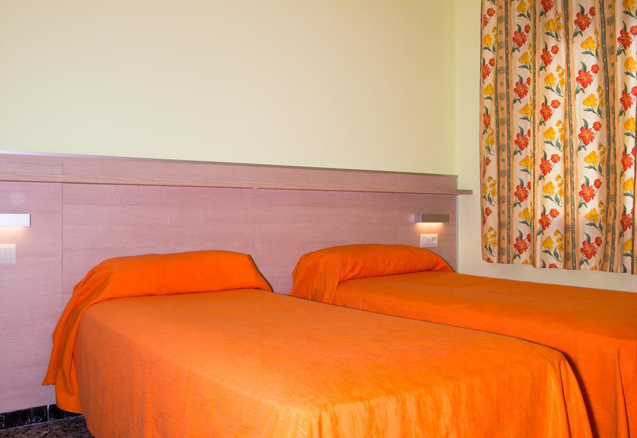 Rentalmar Villa Cristina Families Only Miami Playa Dış mekan fotoğraf